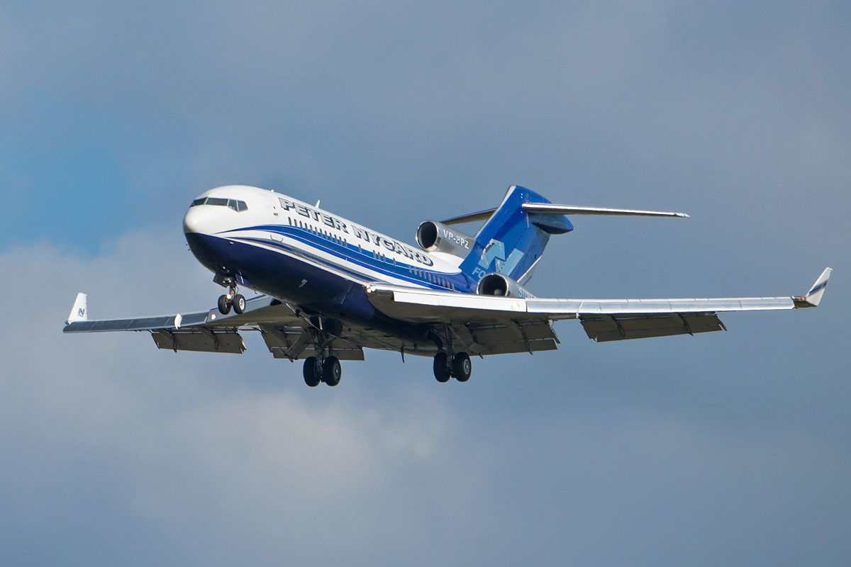 VP-BPZ Boeing 727-100