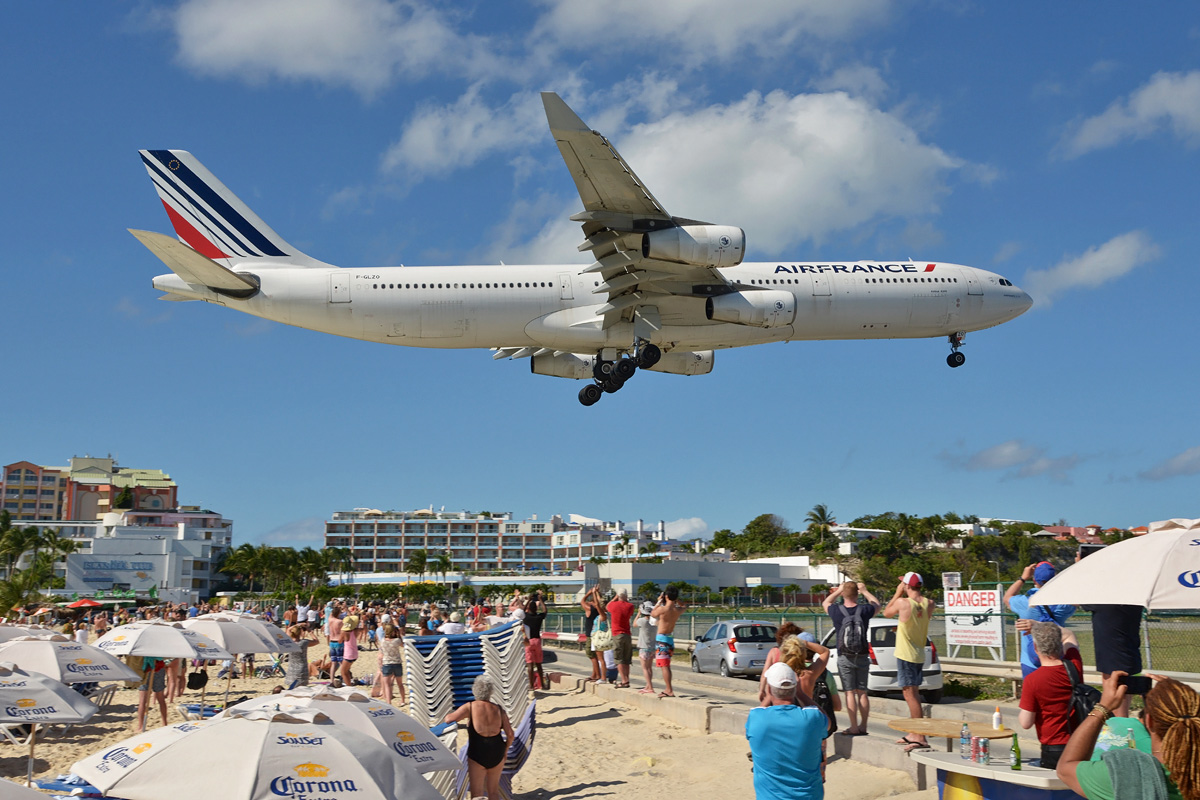 F-GLZO Air France Airbus A340-300