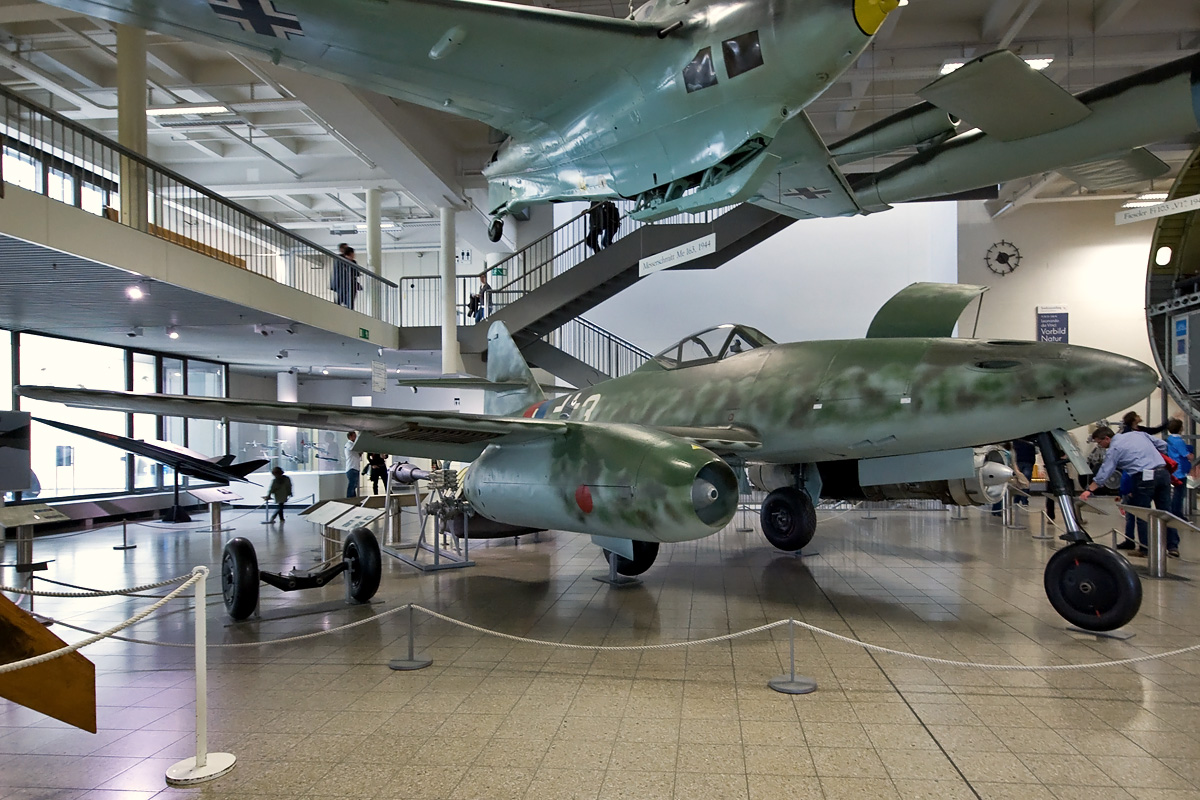 500071 Messerschmitt Me-262