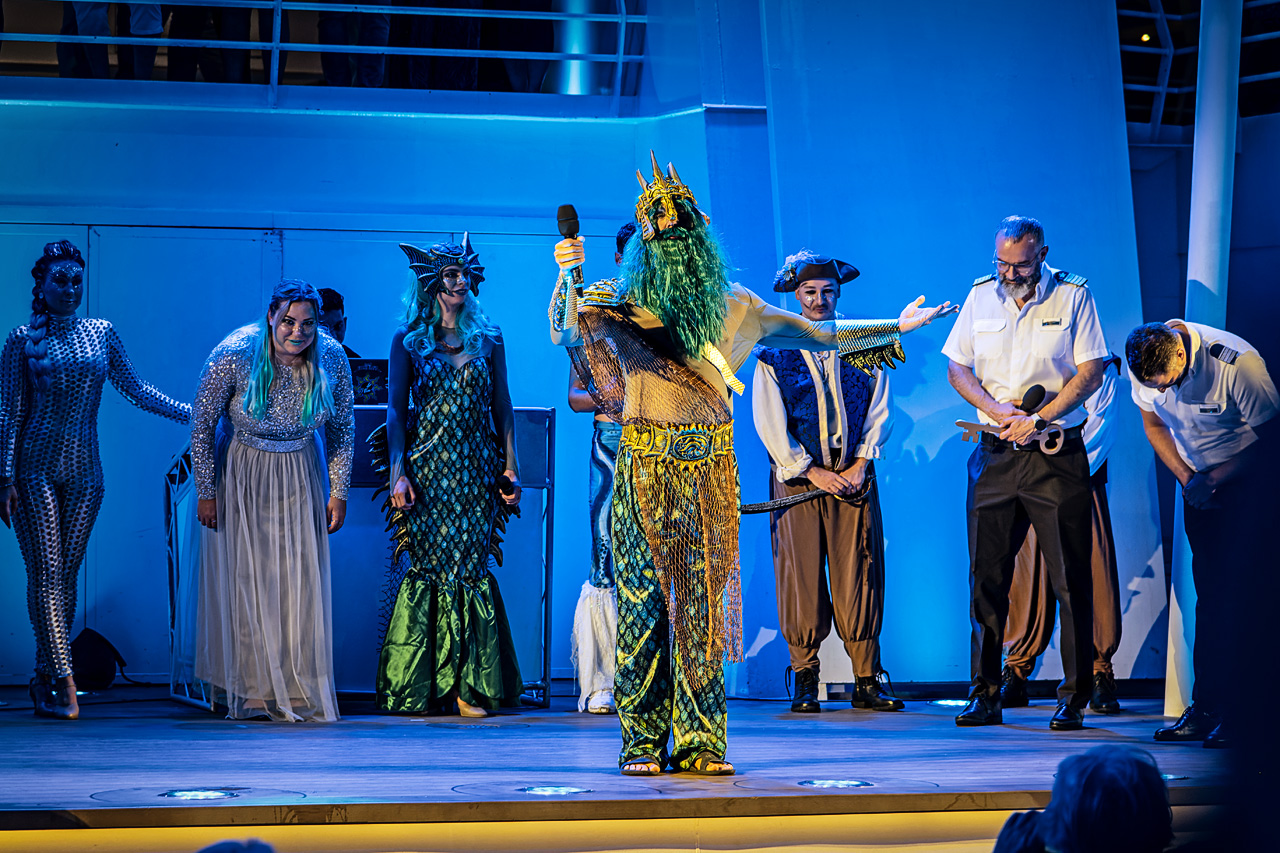 Verbeugung vor dem Gott der Meere