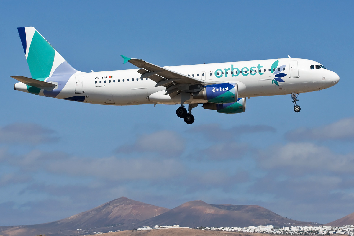 CS-TRL Orbest Airbus A320-200