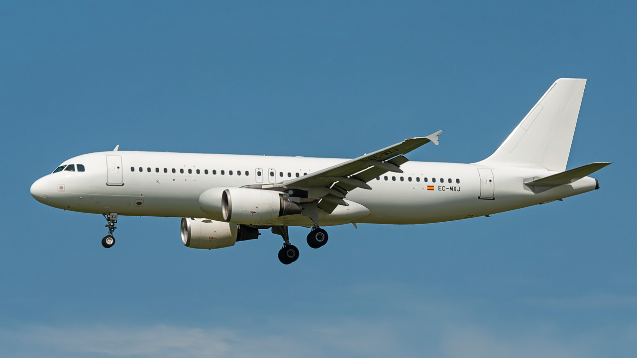 EC-MXJ Gowair Airbus A320-200