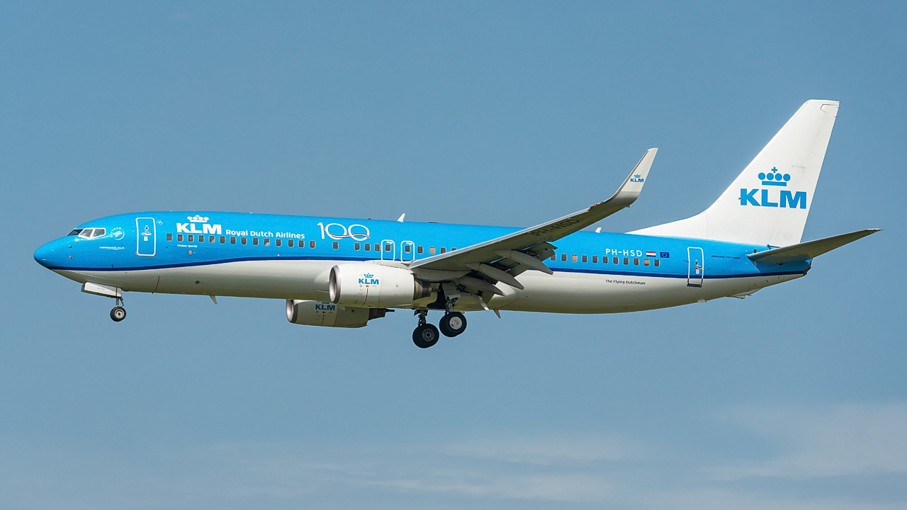 PH-HSD KLM Royal Dutch Airlines Boeing 737-700