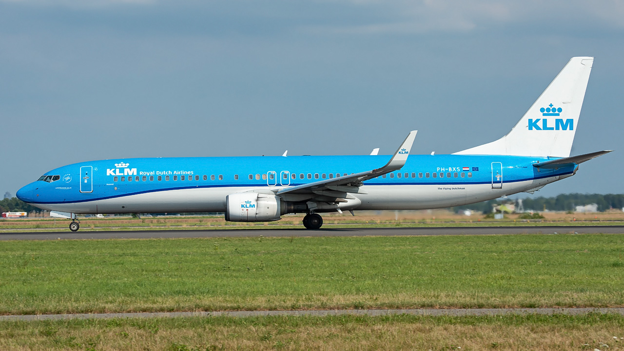 PH-BXS KLM Royal Dutch Airlines Boeing 737-900