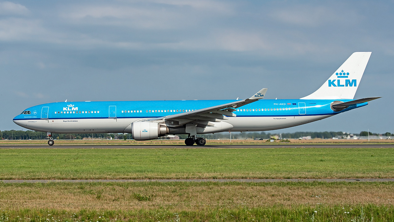 PH-AKD KLM Royal Dutch Airlines Airbus A330-300