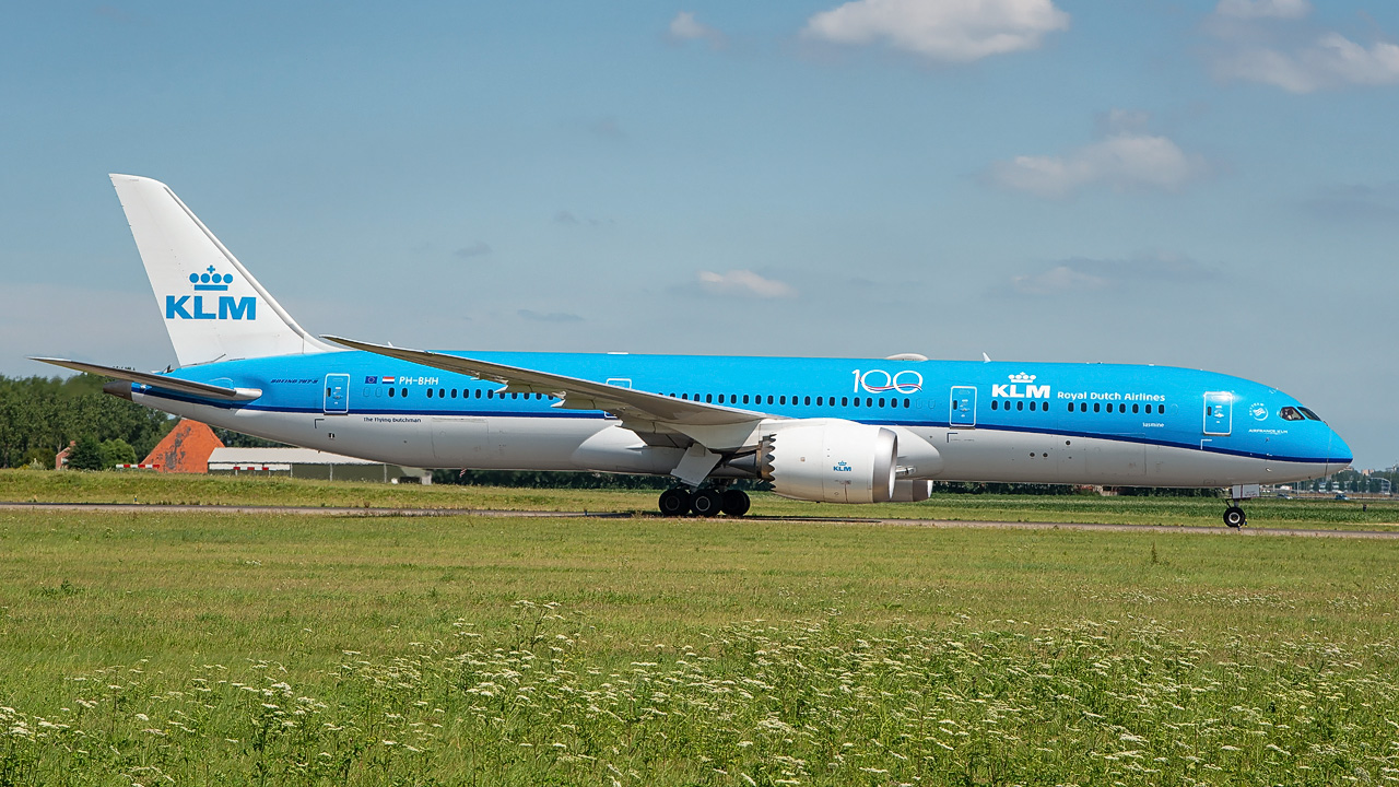 PH-BHH KLM Royal Dutch Airlines Boeing 787-9