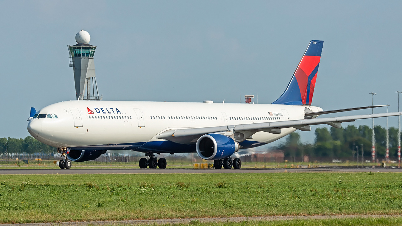 N827NW Delta Airlines Airbus A330-300