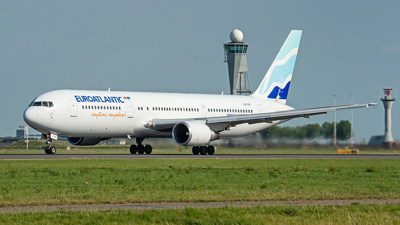 CS-TKR Euro Atlantic Airways Boeing 767-300(ER)