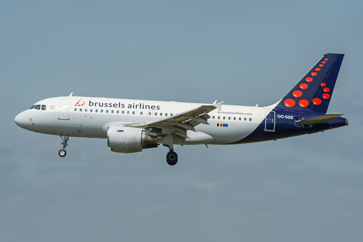 OO-SSE Brussels Airlines Airbus A319-100