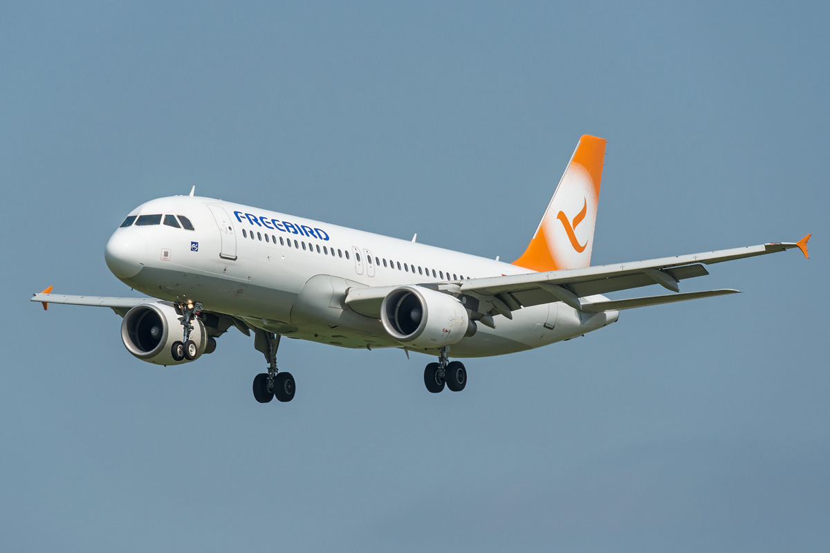 TC-FHC Freebird Airlines Airbus A320-200