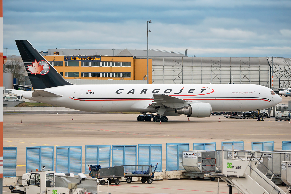 C-FMIJ Cargojet Airways Boeing 767-300(ER/BDSF)