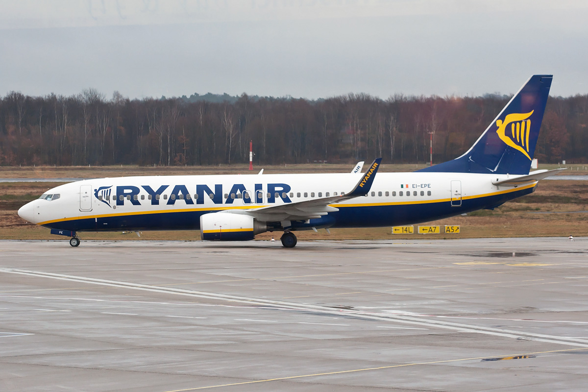 EI-EPE Ryanair Boeing 737-800