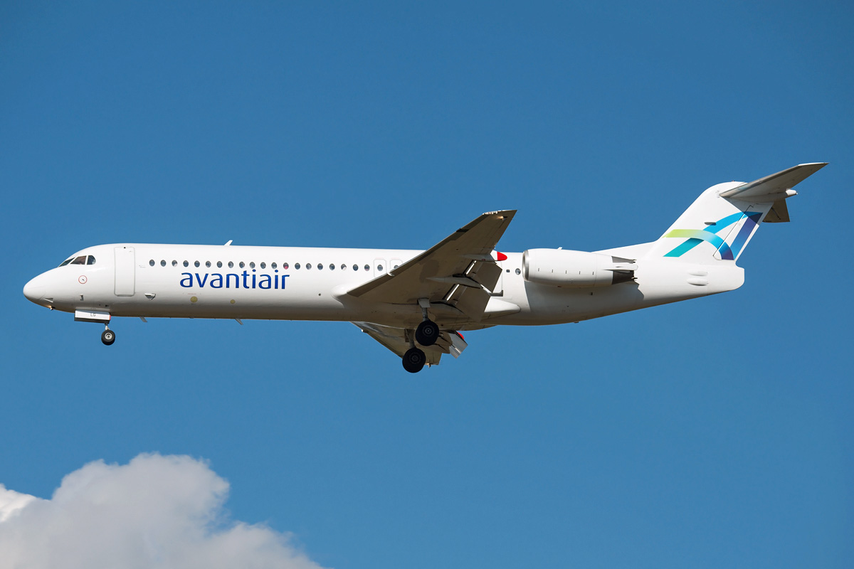 D-AOLG Avanti Air Fokker F-100