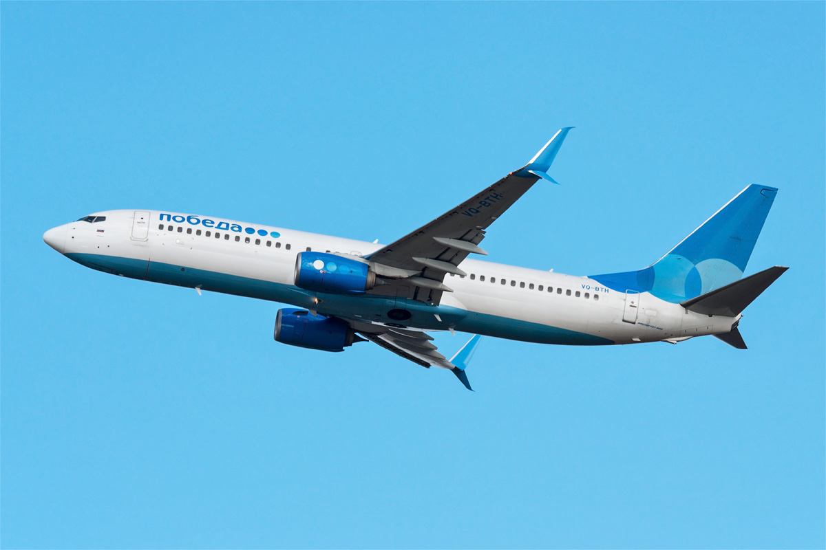 VQ-BTH Pobeda Boeing 737-800