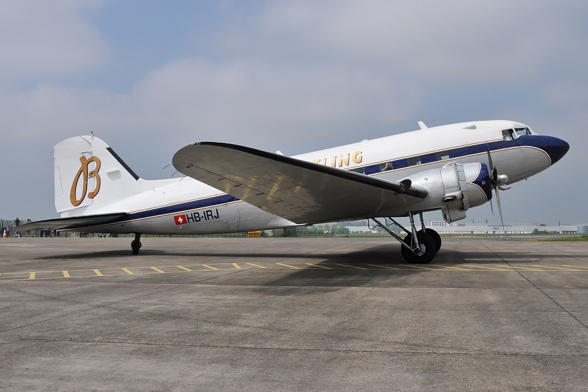 HB-IRJ Super Constellation Flyers Association Douglas DC-3
