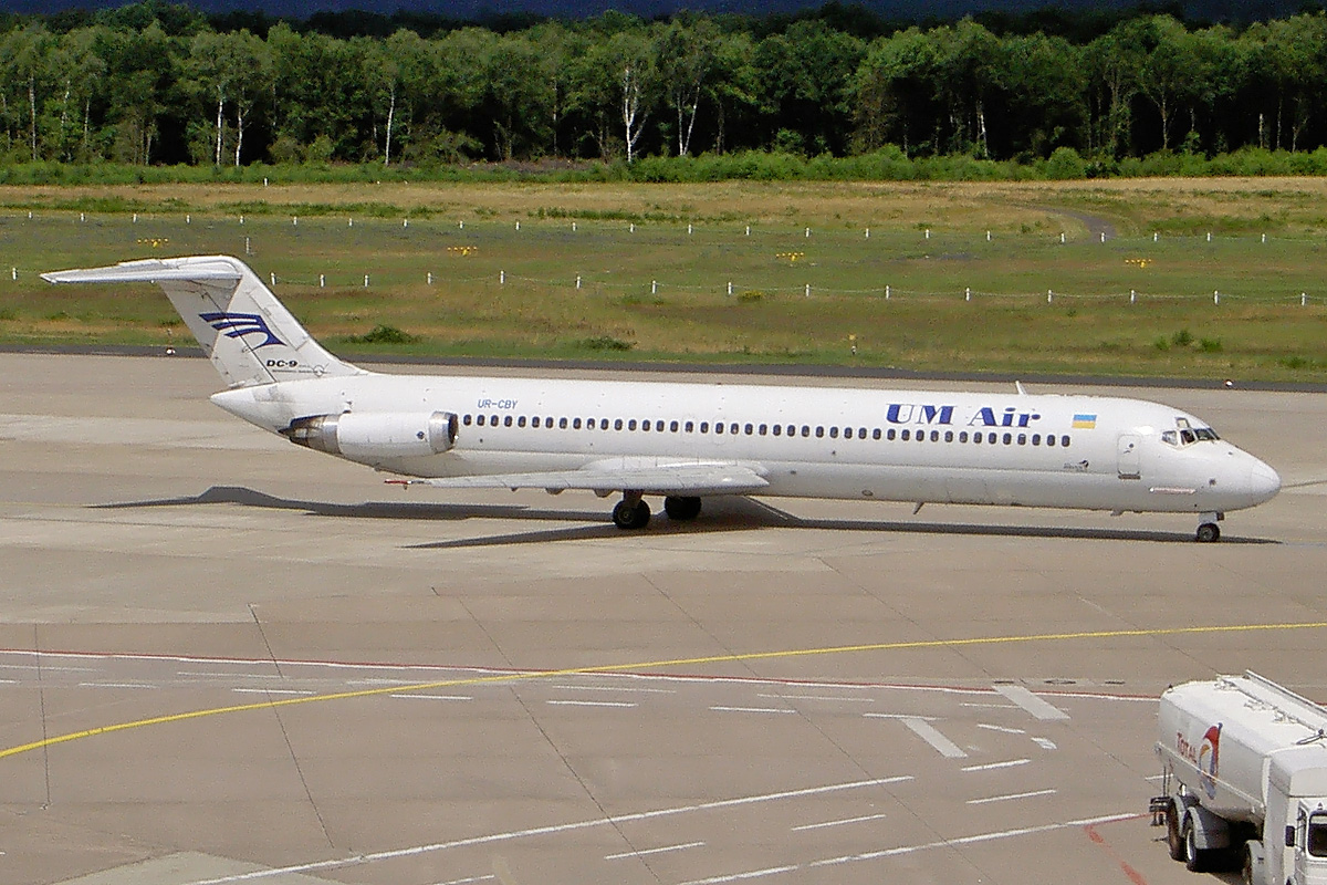 UR-CBY UM Air McDonnell Douglas DC-9-50