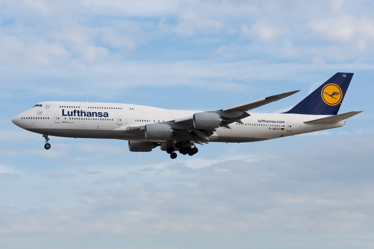 D-ABYD Lufthansa Boeing 747-8i