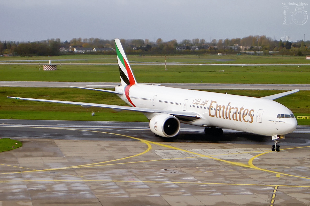 A6-EBR Emirates Boeing 777-300(ER)