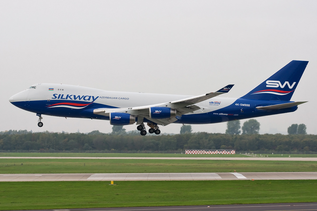 4K-SW888 Silkway Azerbaijan Cargo Boeing 747-400F