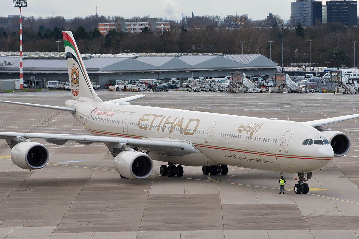 A6-EHF Etihad Airways Airbus A340-600
