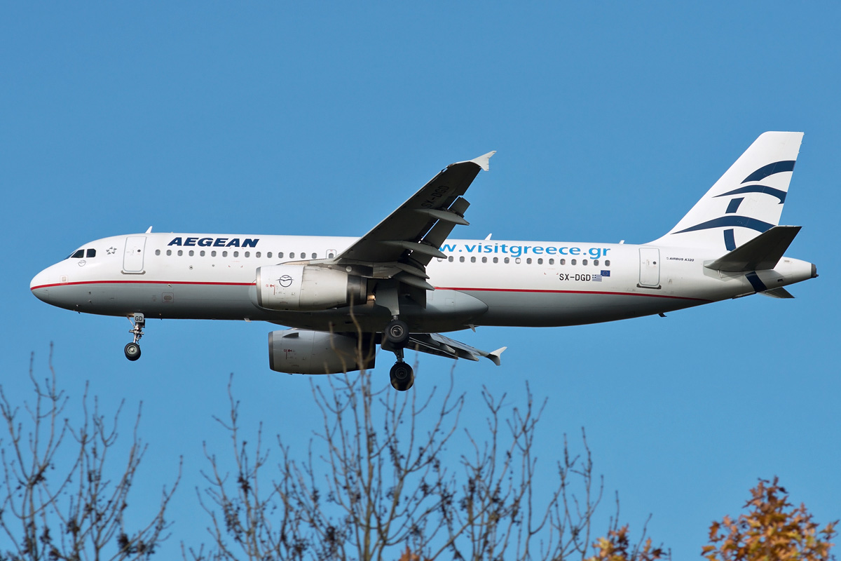 SX-DGD Aegean Airlines Airbus A320-200