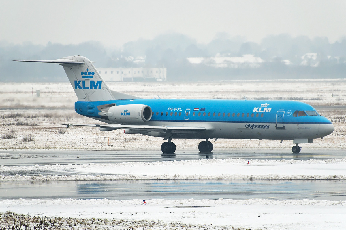 PH-WXC KLM cityhopper Fokker F-70