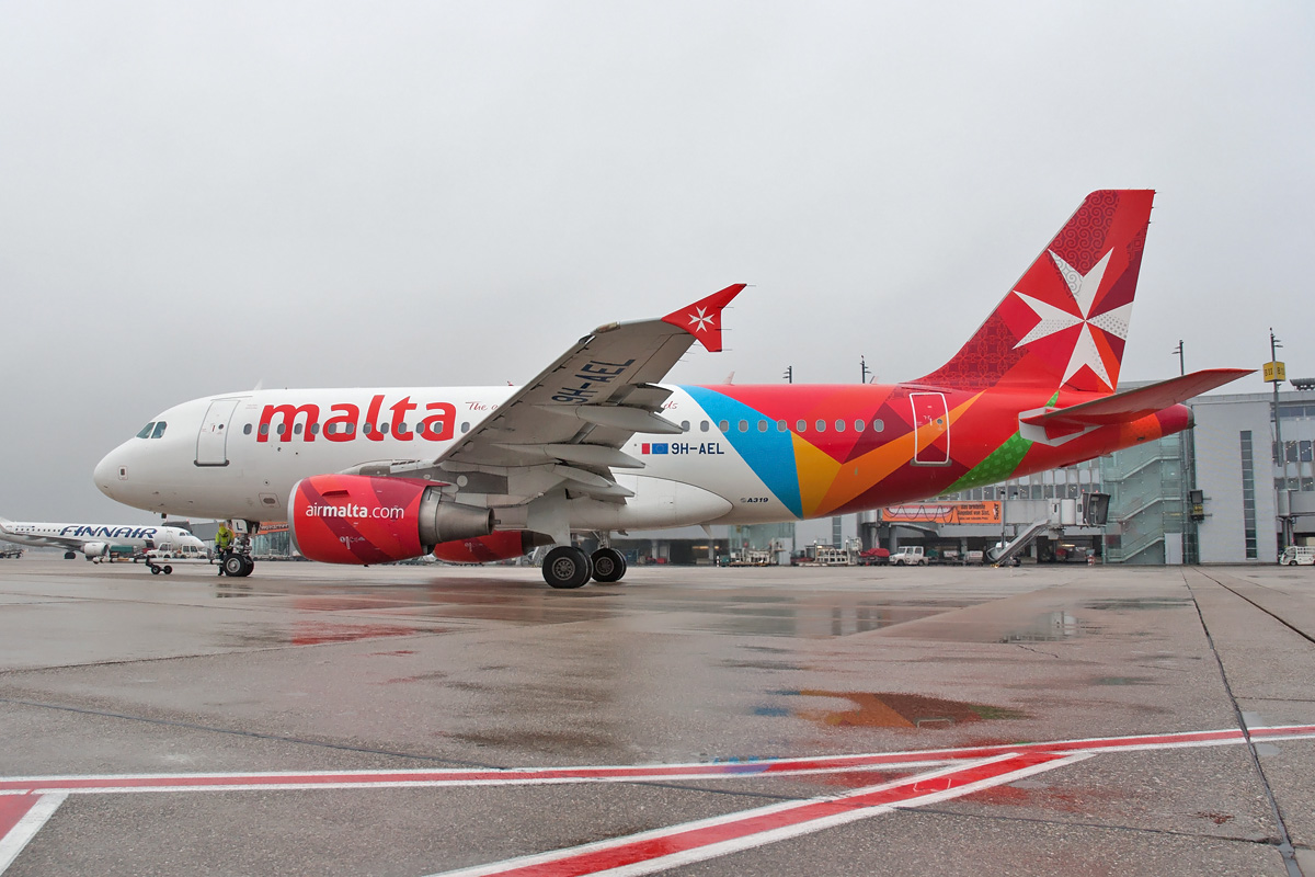 9H-AEL Air Malta Airbus A319-100