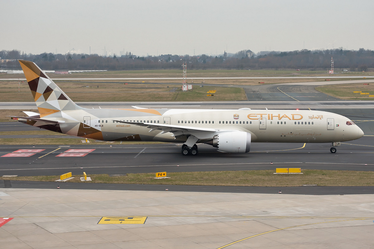 A6-BLB Etihad Boeing 787-9 Dreamliner