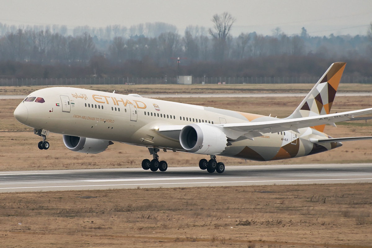 A6-BLB Etihad Boeing 787-9 Dreamliner