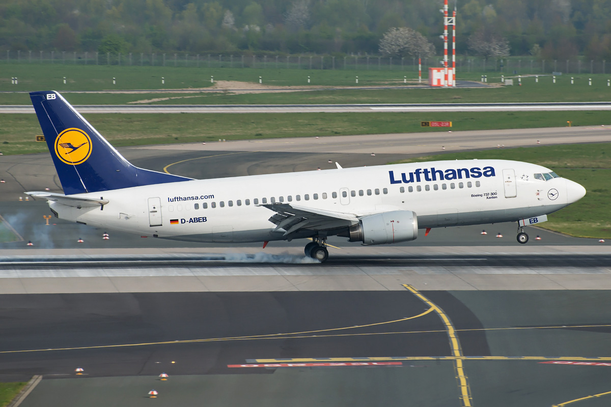 D-ABEB Lufthansa Boeing 737-300