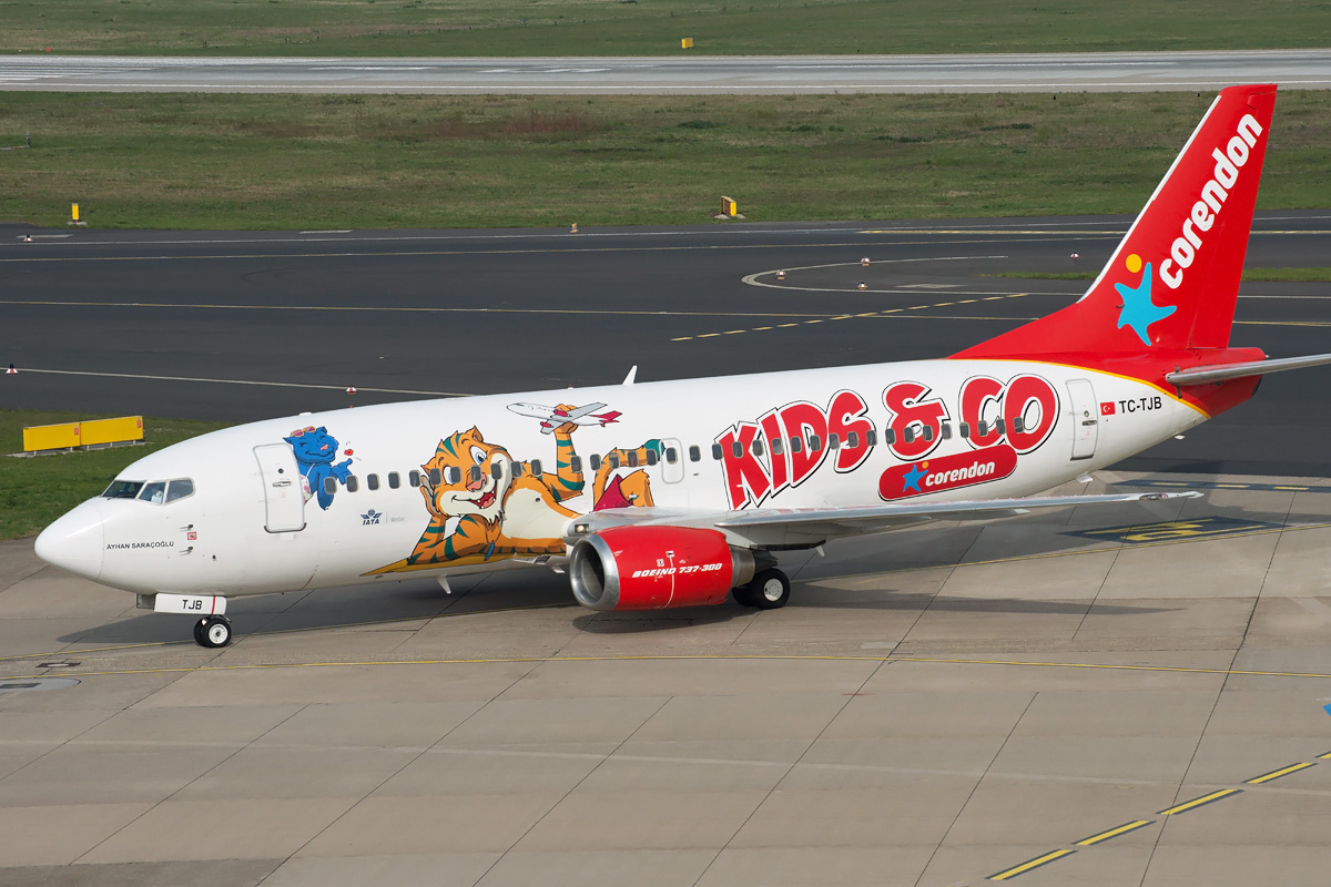 TC-TJB Corendon Airlines Boeing 737-300