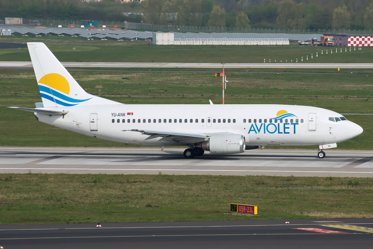 YU-ANK Aviolet Boeing 737-300