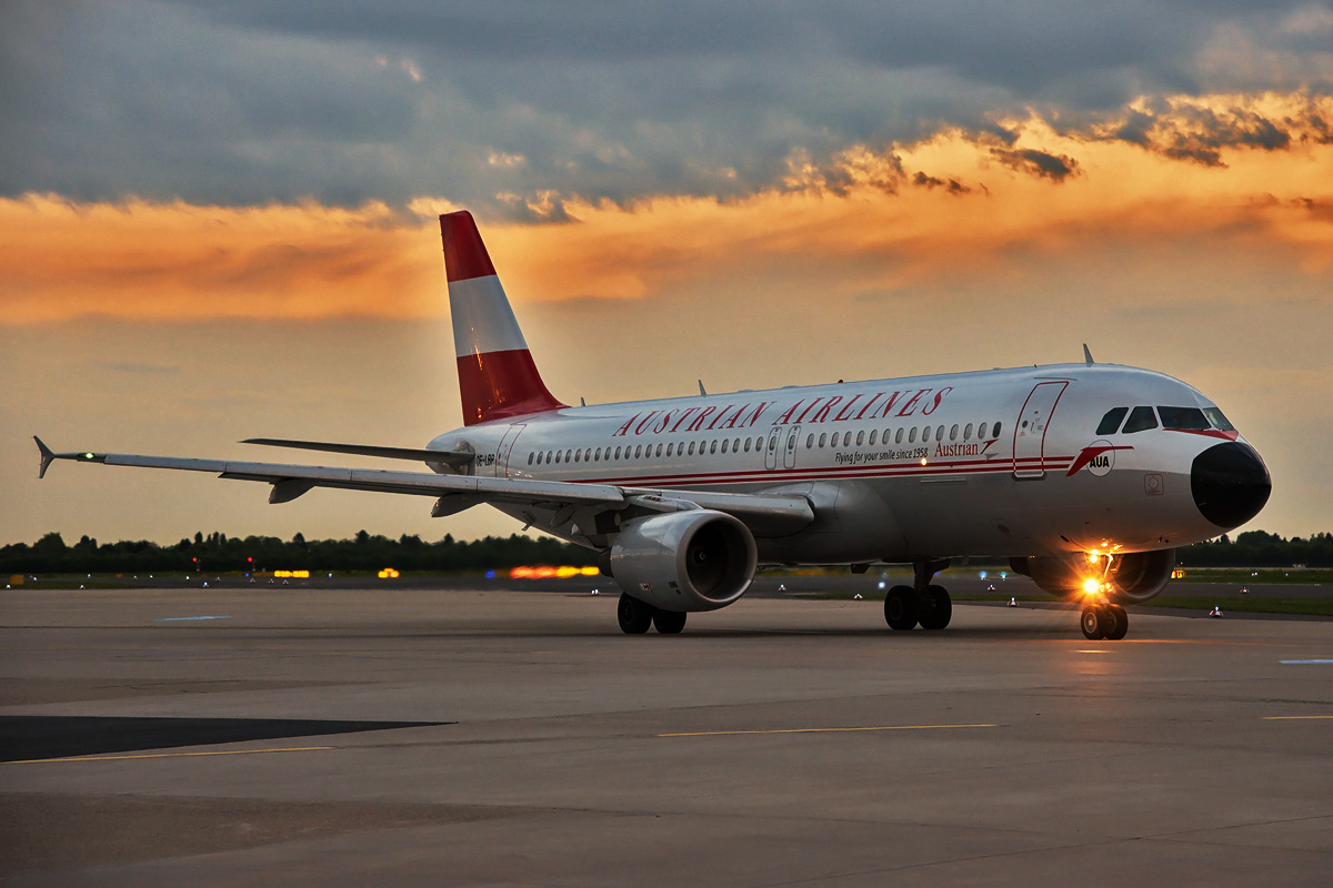 OE-LBP Austrian Airlines Airbus A320-200