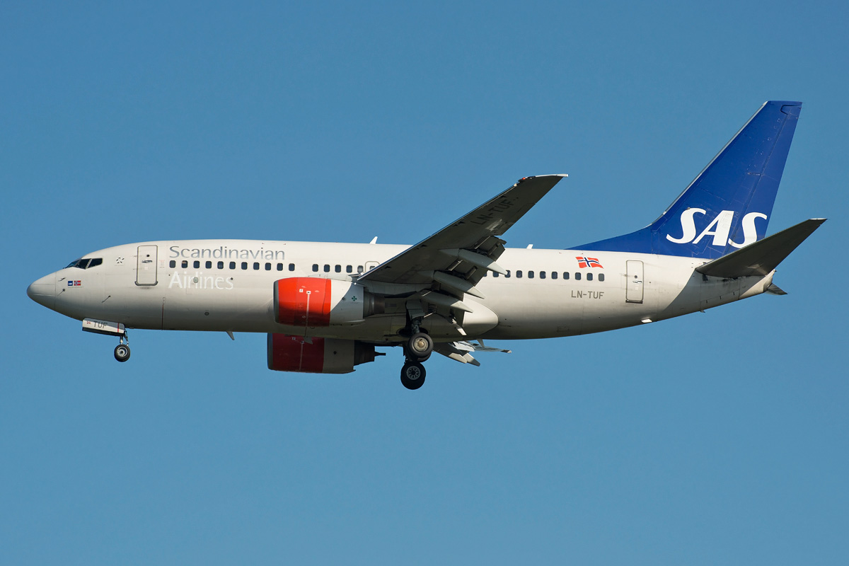 LN-TUF SAS Norge Boeing 737-700