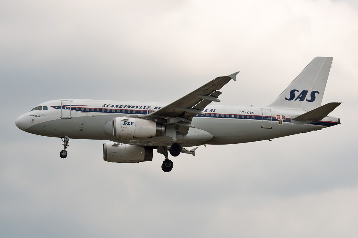 OY-KBO Scandinavian Airlines (SAS) Airbus A319-100