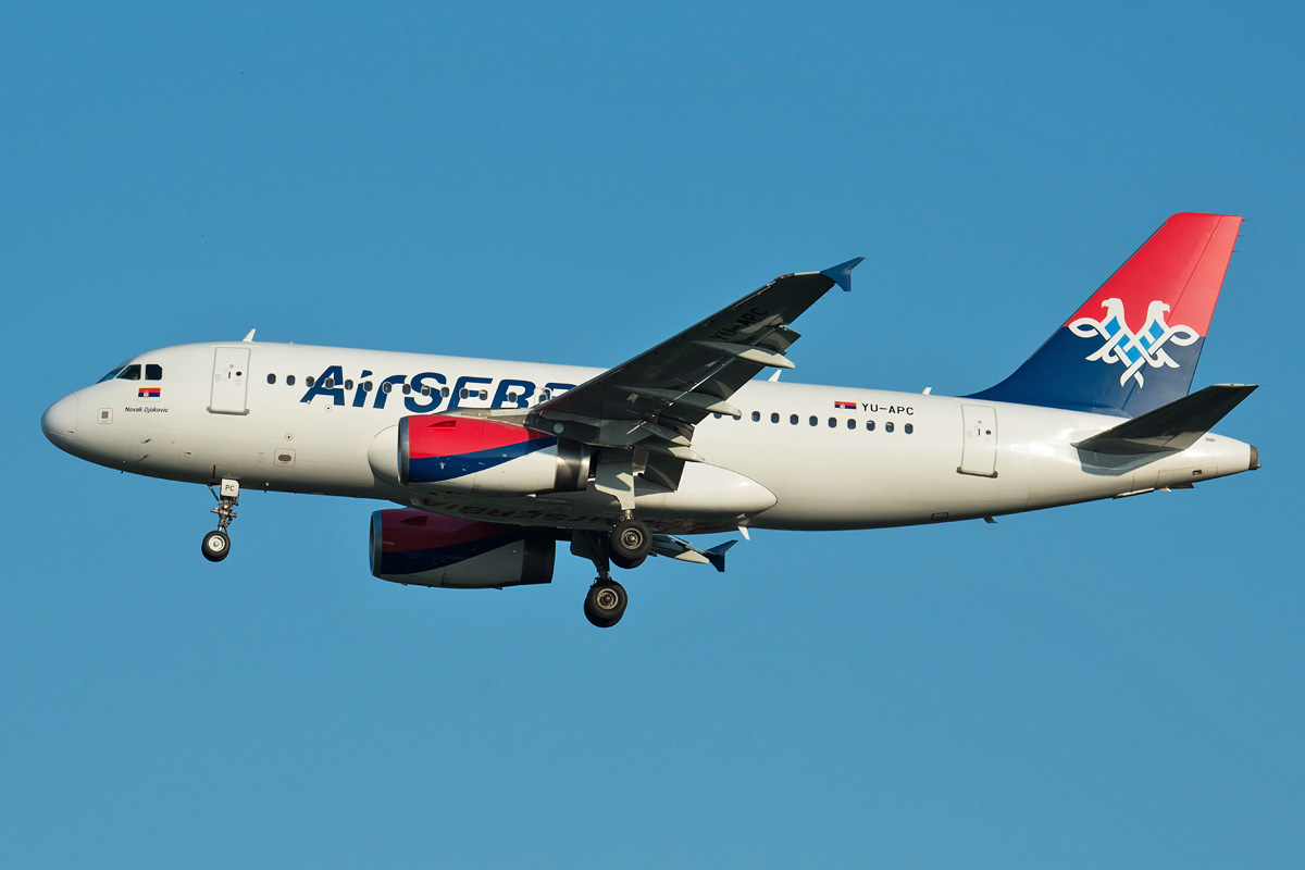YU-APC AirSerbia Airbus A319-100