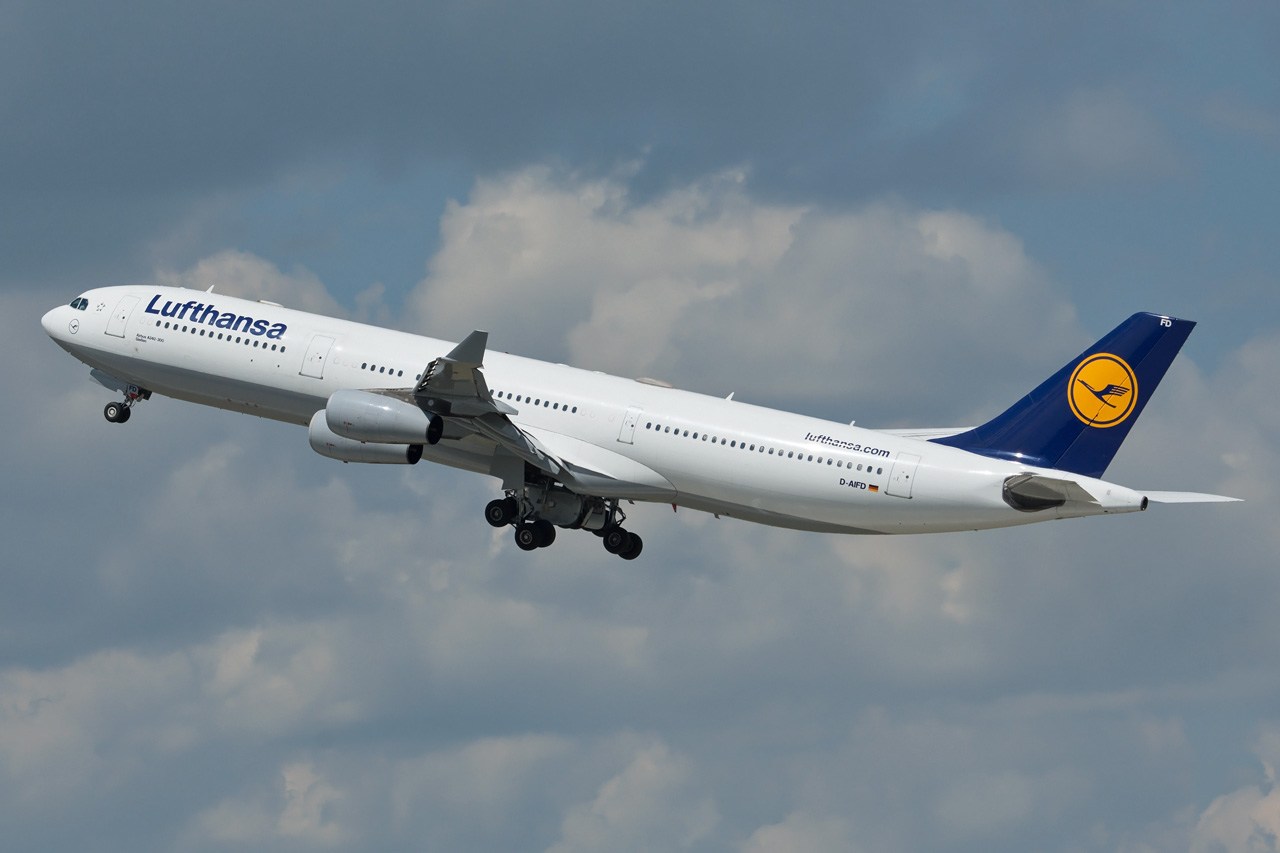 D-AIFD Lufthansa Airbus A340-300