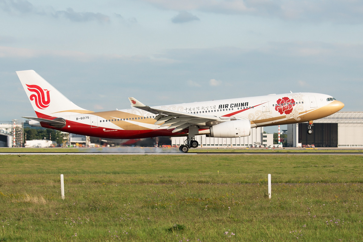 B-6075 Air China Airbus A330-200