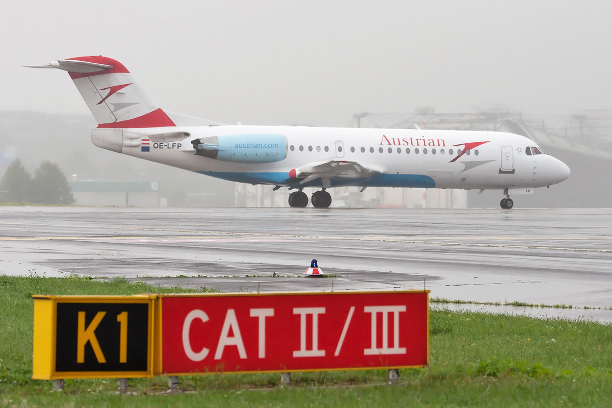 OE-LFP Austrian Airlines Fokker F-70