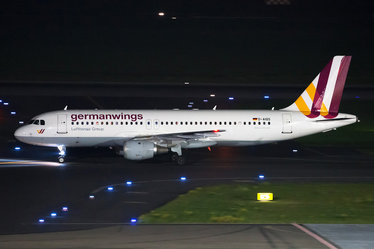 D-AIQS German Wings Airbus A320-200