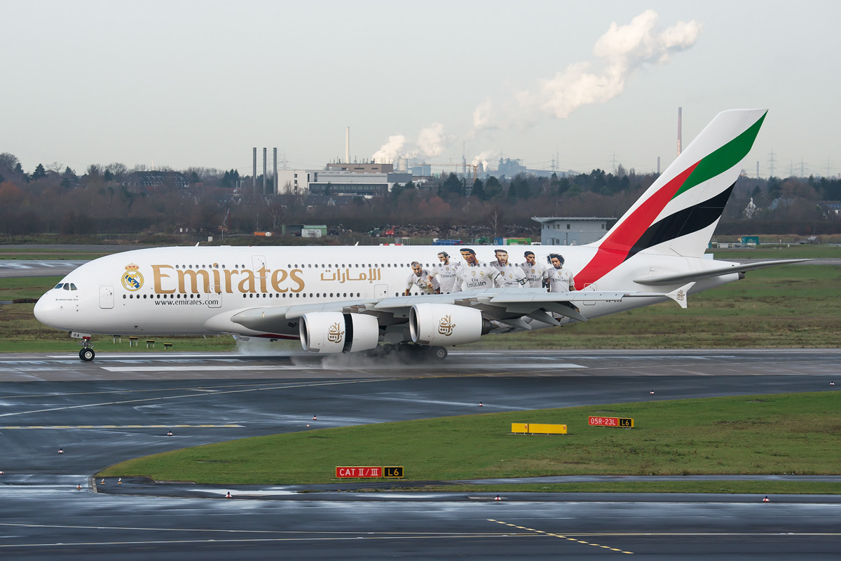 A6-EOA Emirates Airbus A380-800