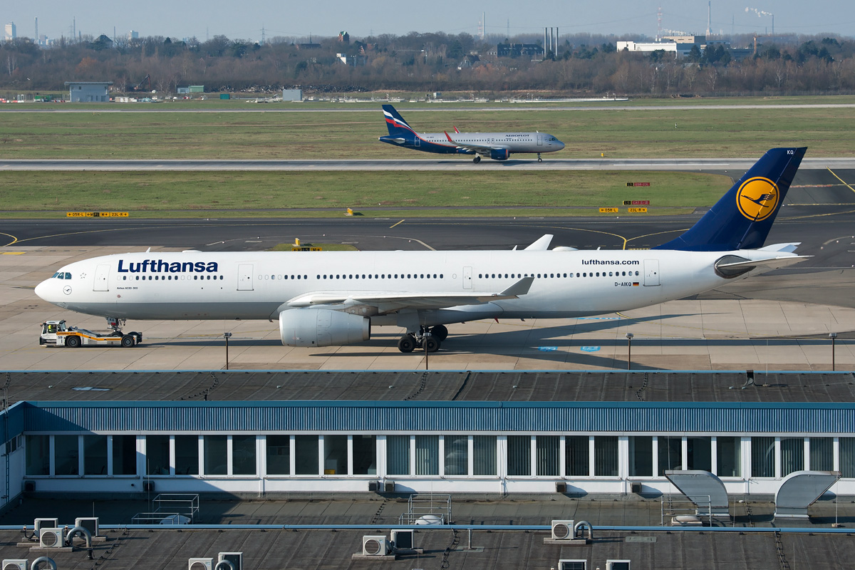 D-AIKQ Lufthansa Airbus A330-300