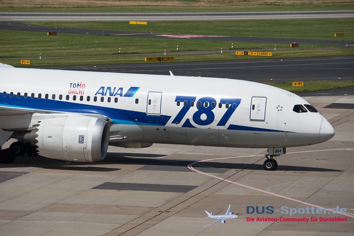 JA814A All Nippon Airways (ANA) Boeing 787-8