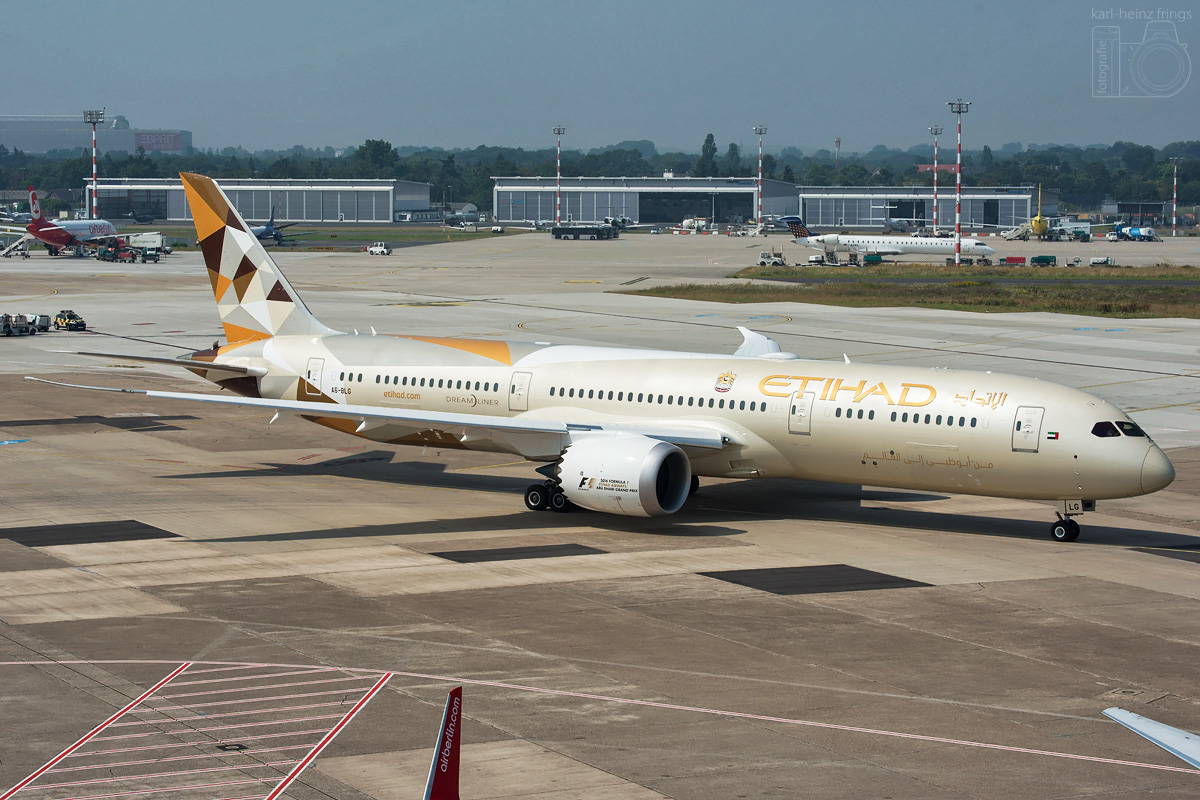 A6-BLG Etihad Airlines Boeing 787-9
