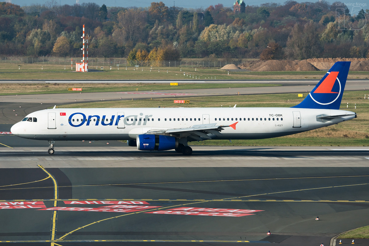 TC-OBK Onur Air Airbus A321-200