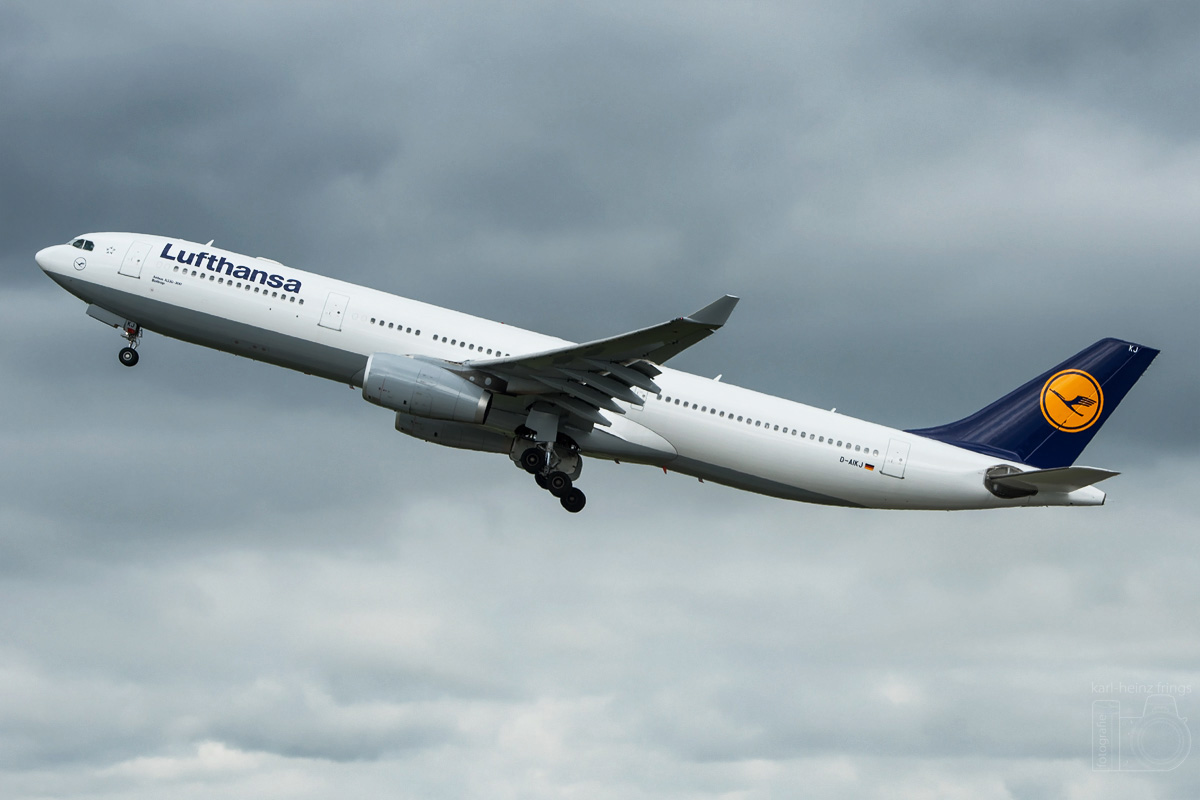 D-AIKJ Lufthansa Airbus A330-300