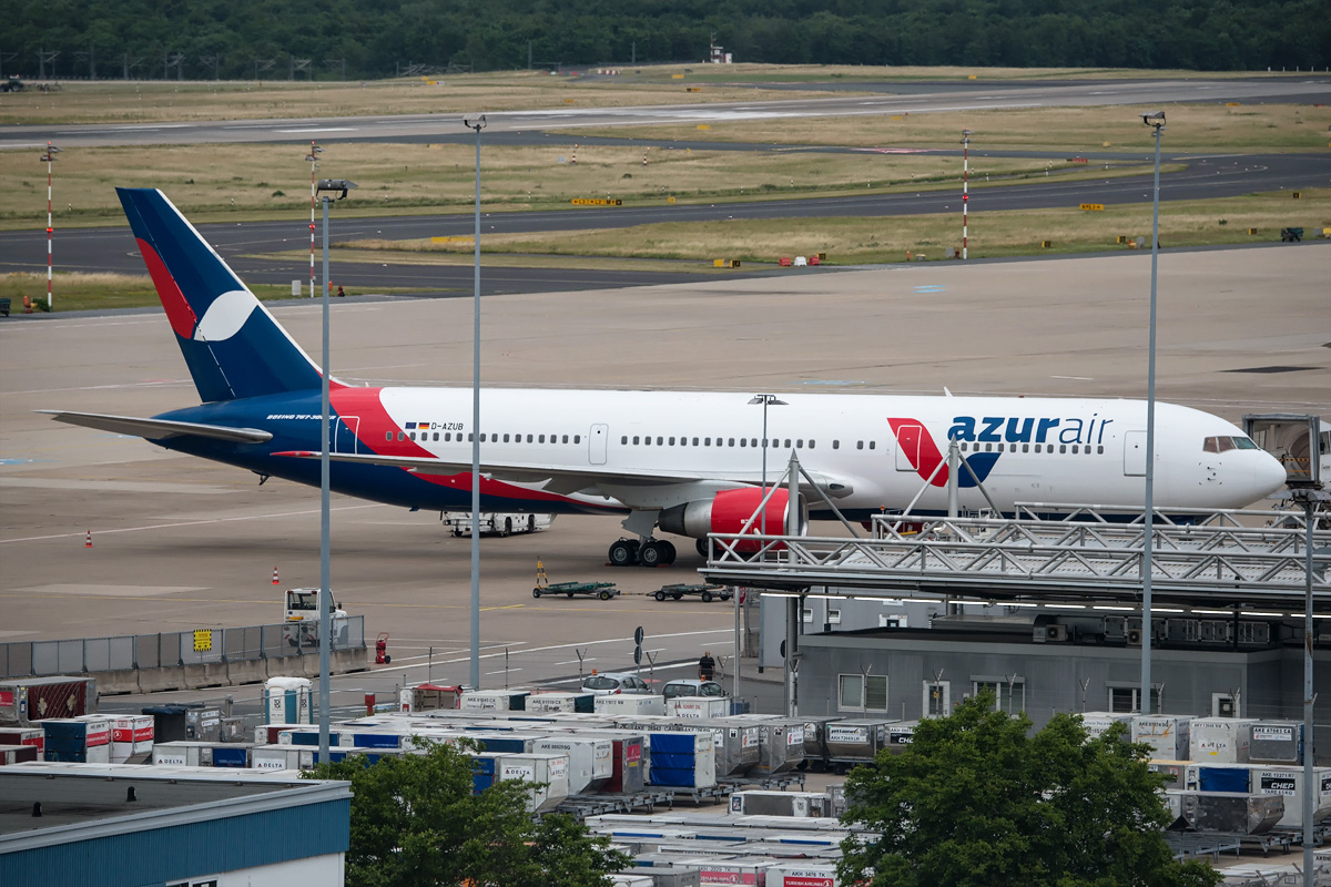D-AZUB Azur Air Boeing 767-300