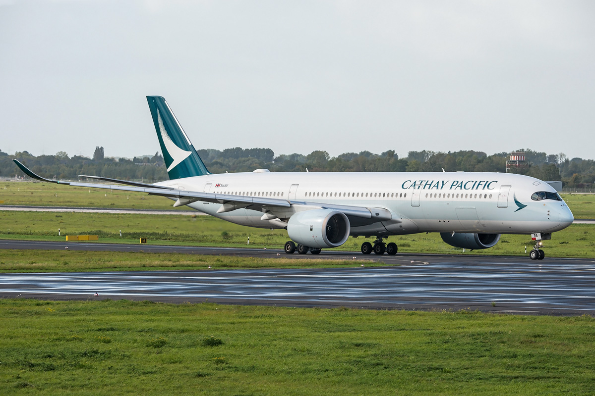 B-LRA Cathay Pacific Airbus A350-900