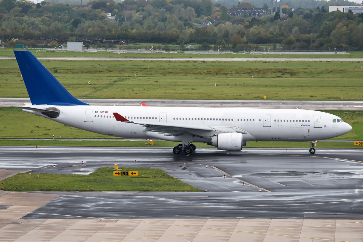 TC-OCF Onur Air Airbus A330-200