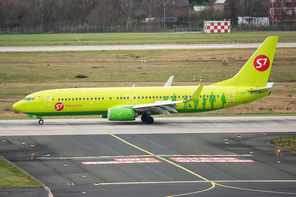 VQ-BRQ S7 Airlines Boeing 737-800